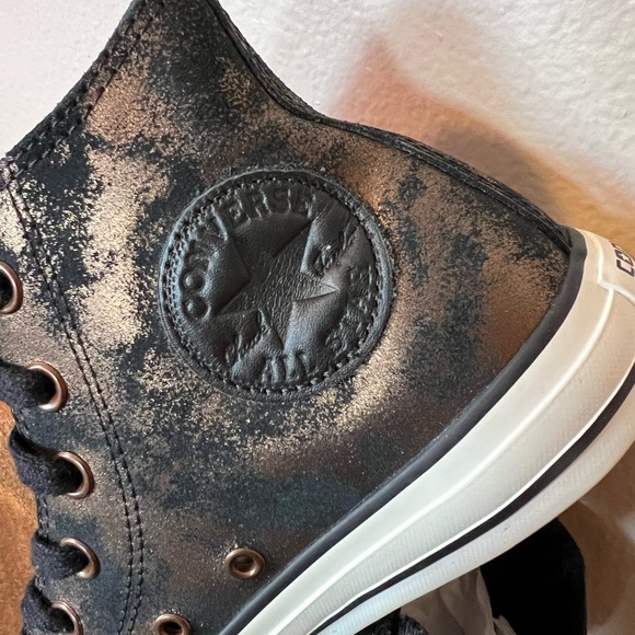 Rare black and metallic gold converse high top. - Picture 2 of 12